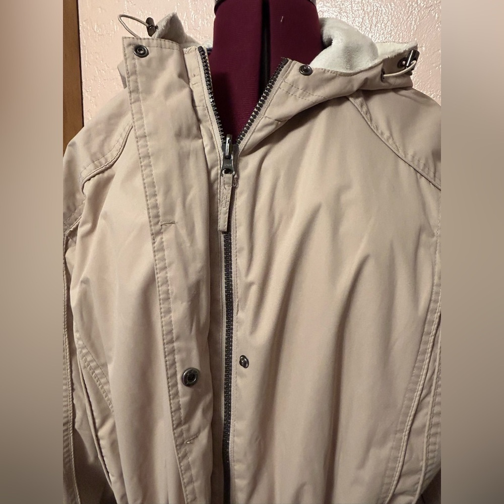 St. John's Bay Beige Reversible Jacket with Hood. Size 3X - Picture 9 of 11
